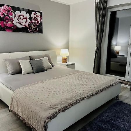 Apartman Luna *** Rijeka Buitenkant foto